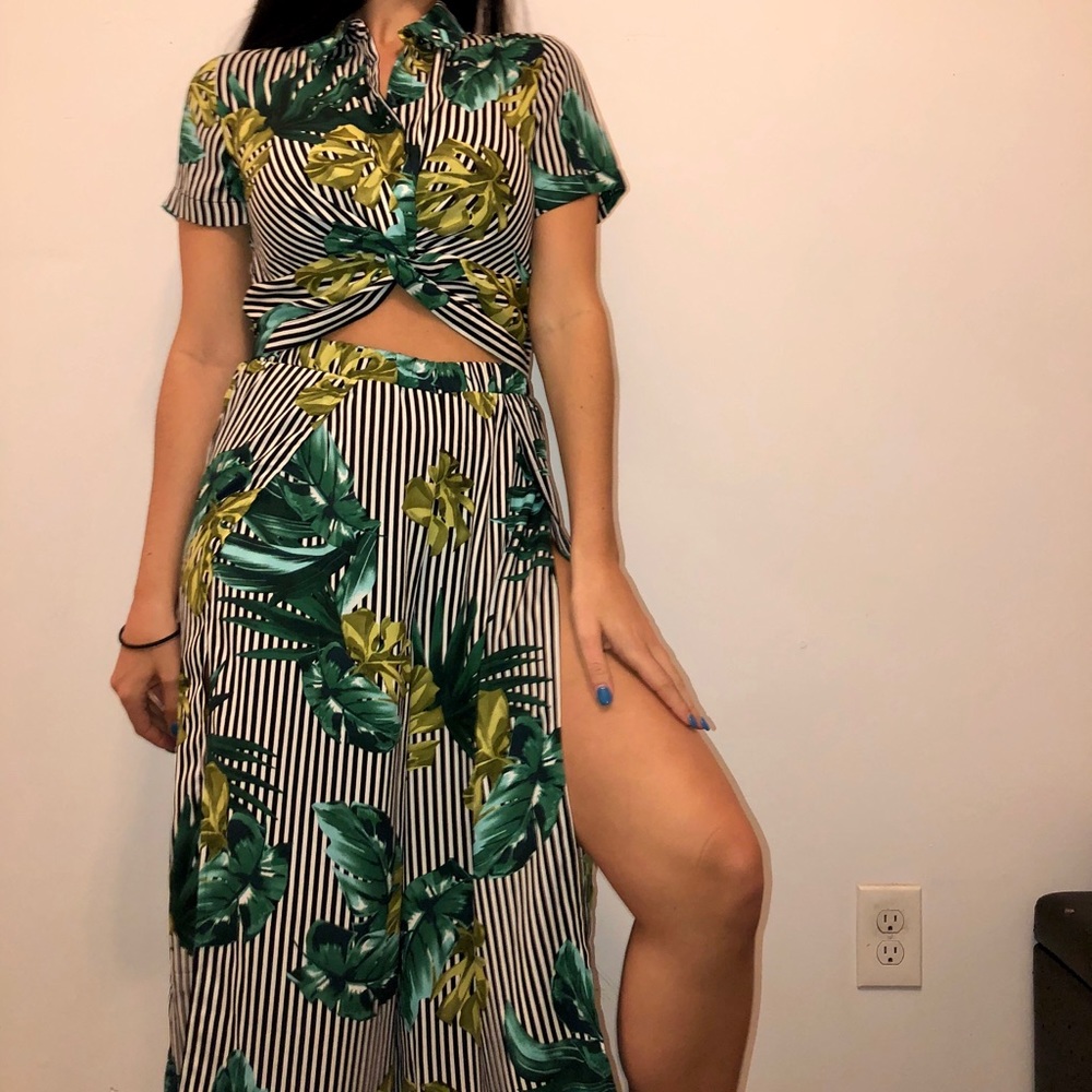 RARE Forever 21 Striped & Leafs Matching Set M / L